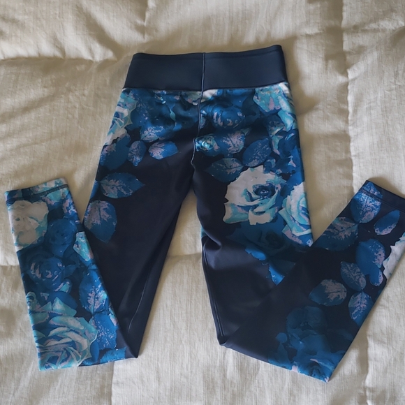 Adidas leggings - Picture 4 of 4